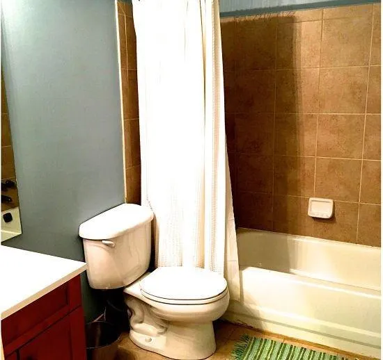 32 Dunwoody Springs Drive Unit 32, Sandy Springs, Georgia 30328, 2 Bedrooms Bedrooms, ,2 BathroomsBathrooms,Residential,Sold,32 Dunwoody Springs Drive Unit 32,5747559