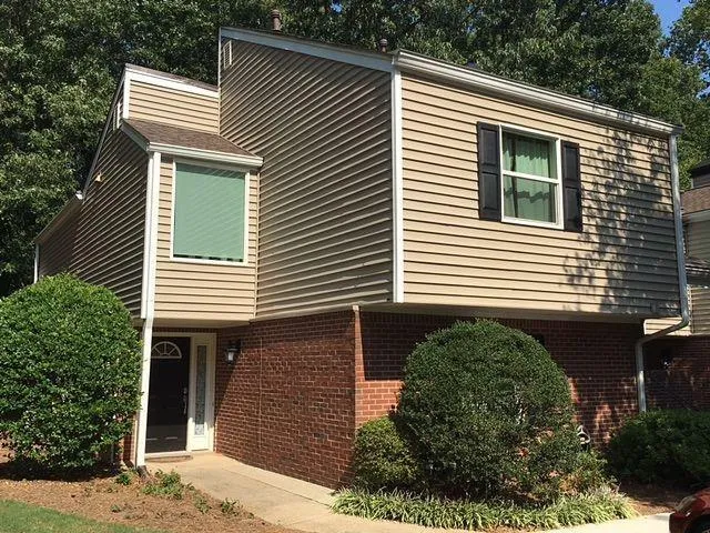 32 Dunwoody Springs Drive Unit 32, Sandy Springs, Georgia 30328, 2 Bedrooms Bedrooms, ,2 BathroomsBathrooms,Residential,Sold,32 Dunwoody Springs Drive Unit 32,5747559