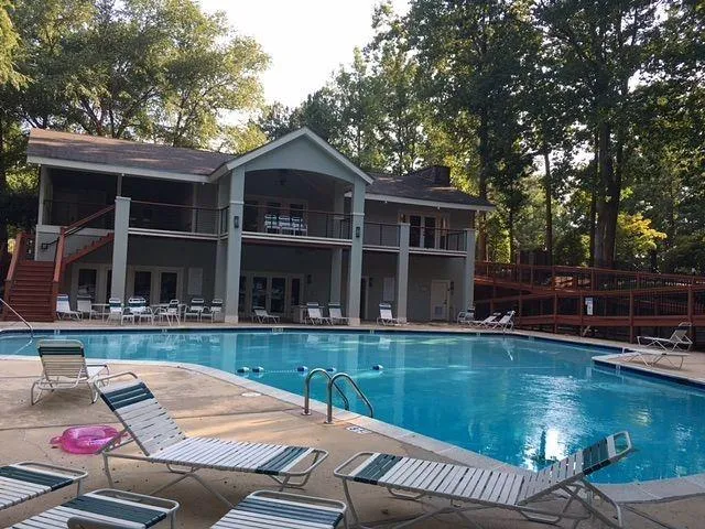 32 Dunwoody Springs Drive Unit 32, Sandy Springs, Georgia 30328, 2 Bedrooms Bedrooms, ,2 BathroomsBathrooms,Residential,Sold,32 Dunwoody Springs Drive Unit 32,5747559