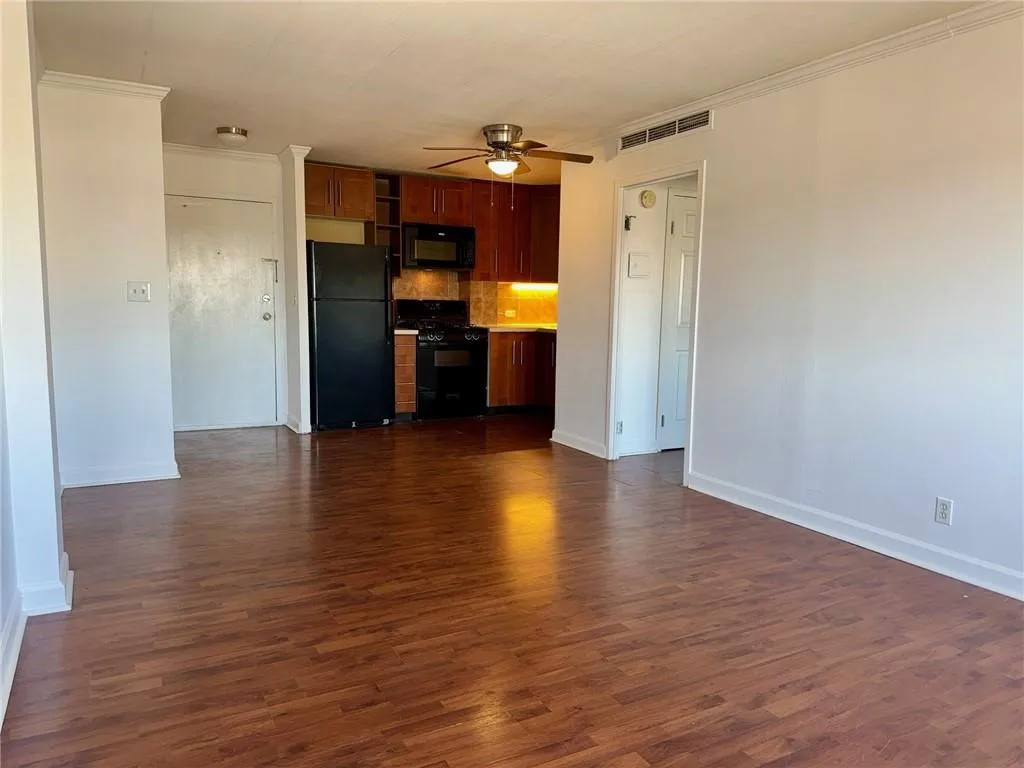 2285 Peachtree Road Ne Unit 1101, Atlanta, Georgia 30309, 1 Bedroom Bedrooms, 0 ,1 BathroomBathrooms,Residential,For Sale,2285 Peachtree Road Ne Unit 1101,7715190
