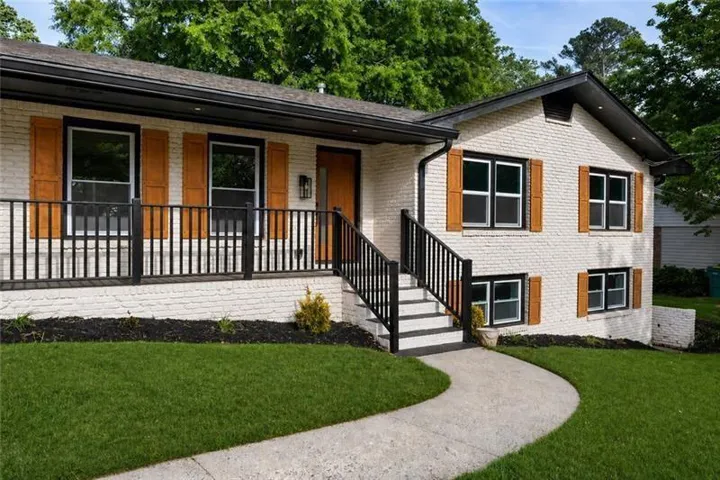 3767 Plumcrest Road Se, Smyrna, Georgia 30082