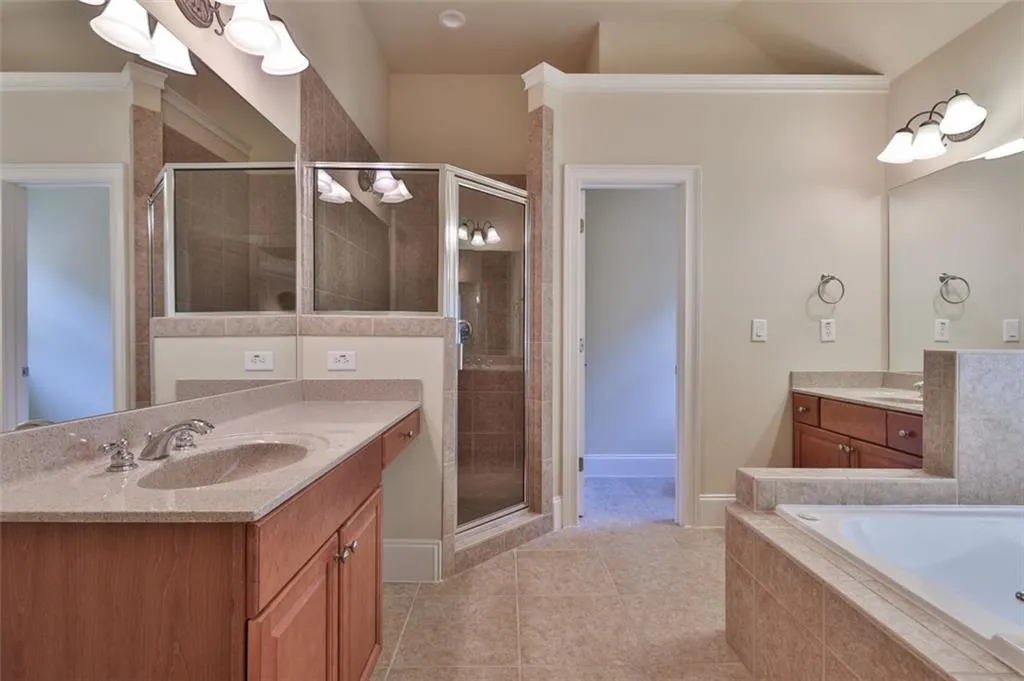 213 Mount Vernon Cove, Atlanta, Georgia 30328, 4 Bedrooms Bedrooms, ,4 BathroomsBathrooms,Residential,Sold,213 Mount Vernon Cove,6888312