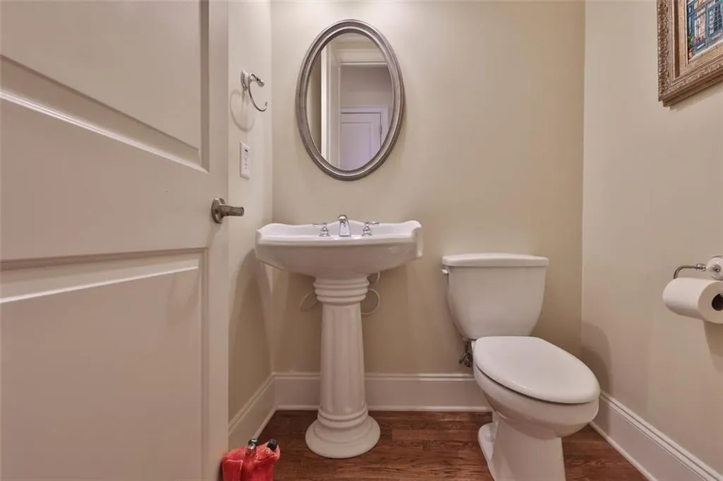 213 Mount Vernon Cove, Atlanta, Georgia 30328, 4 Bedrooms Bedrooms, ,4 BathroomsBathrooms,Residential,Sold,213 Mount Vernon Cove,6888312