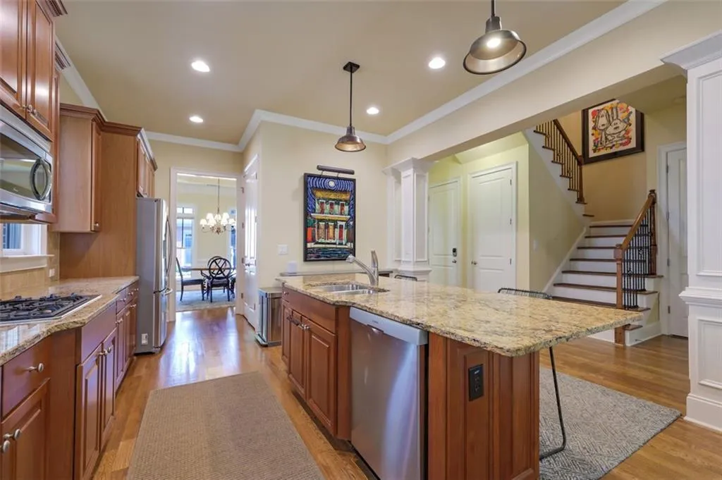 213 Mount Vernon Cove, Atlanta, Georgia 30328, 4 Bedrooms Bedrooms, ,4 BathroomsBathrooms,Residential,Sold,213 Mount Vernon Cove,6888312