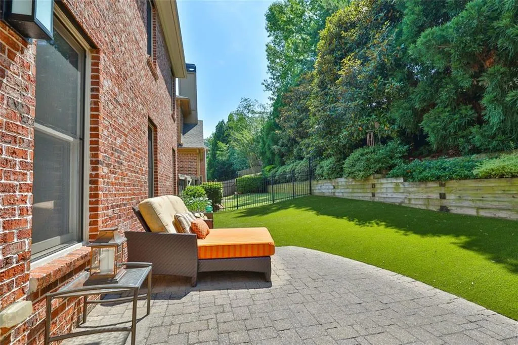 213 Mount Vernon Cove, Atlanta, Georgia 30328, 4 Bedrooms Bedrooms, ,4 BathroomsBathrooms,Residential,Sold,213 Mount Vernon Cove,6888312