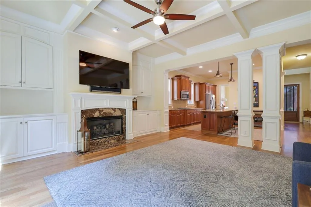 213 Mount Vernon Cove, Atlanta, Georgia 30328, 4 Bedrooms Bedrooms, ,4 BathroomsBathrooms,Residential,Sold,213 Mount Vernon Cove,6888312