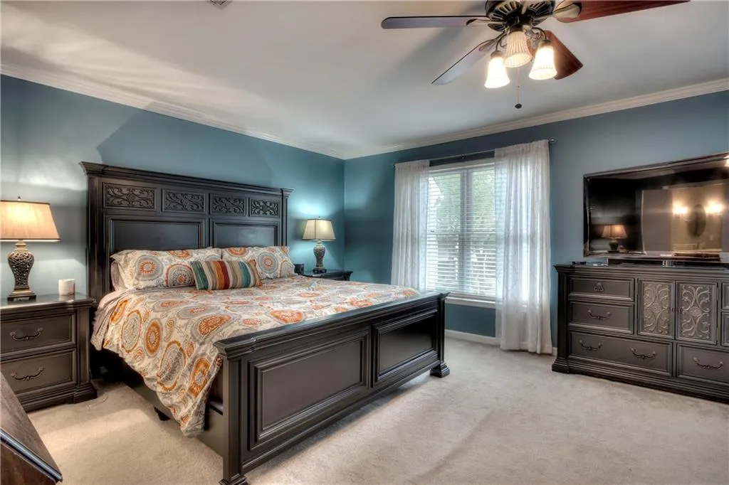 405 Bainbridge Drive Unit 405, Sandy Springs, Georgia 30327, 4 Bedrooms Bedrooms, ,3 BathroomsBathrooms,Residential,Sold,405 Bainbridge Drive Unit 405,5907363