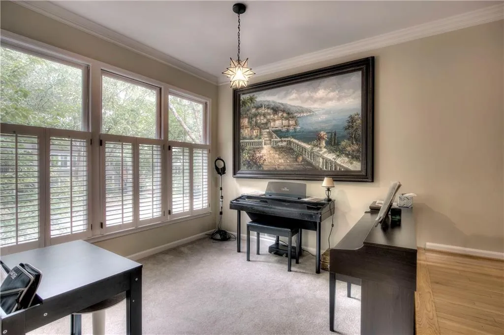 405 Bainbridge Drive Unit 405, Sandy Springs, Georgia 30327, 4 Bedrooms Bedrooms, ,3 BathroomsBathrooms,Residential,Sold,405 Bainbridge Drive Unit 405,5907363