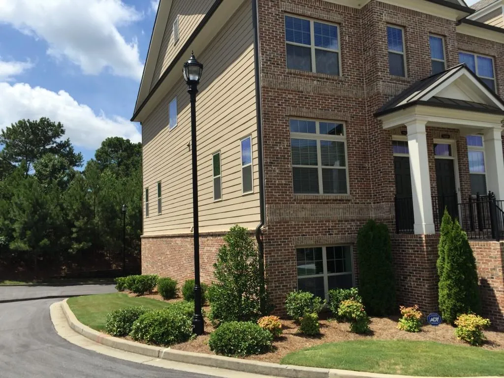 7445 Highland Bluff Unit 0, Sandy Springs, Georgia 30328, 3 Bedrooms Bedrooms, ,3 BathroomsBathrooms,Residential,Sold,7445 Highland Bluff Unit 0,5717382