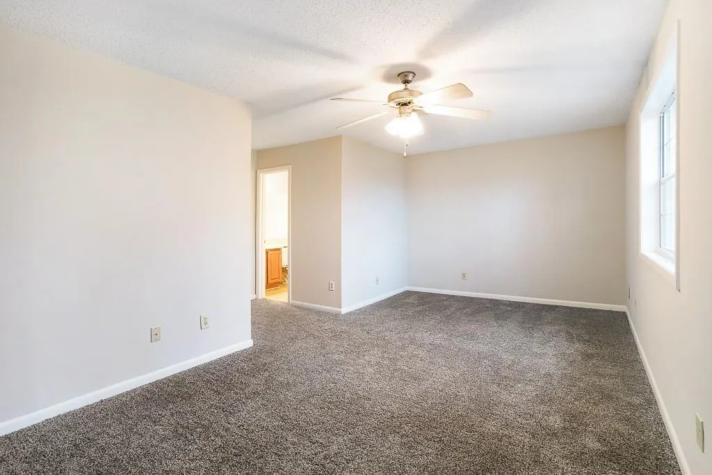 6900 Roswell Road Unit F12, Atlanta, Georgia 30328, 2 Bedrooms Bedrooms, ,2 BathroomsBathrooms,Residential,Sold,6900 Roswell Road Unit F12,6508480