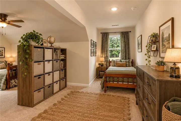 AI-GENERATED IMAGE – VIRTUALLY STAGED FOR ILLUSTRATIVE PURPOSES ONLY. Furniture, décor, finishes, and other elements shown may not exist at the property and do not represent its actual condition or contents.