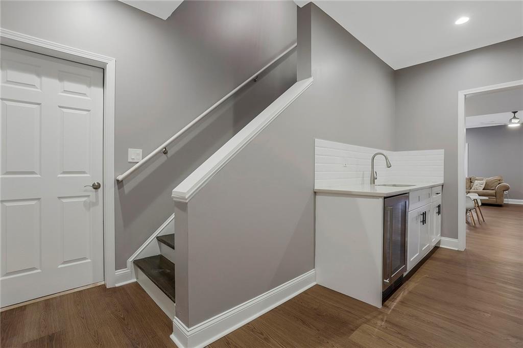 260 Trowbridge Road, Sandy Springs, Georgia 30350, 5 Bedrooms Bedrooms, ,4 BathroomsBathrooms,Residential,Sold,260 Trowbridge Road,7301244