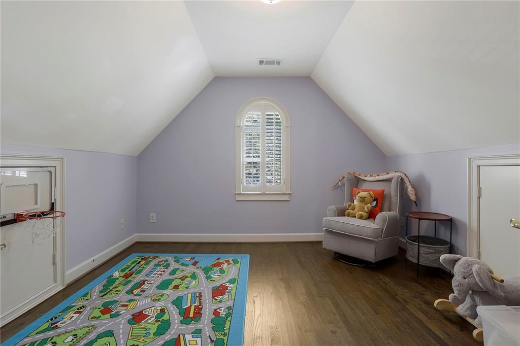 260 Trowbridge Road, Sandy Springs, Georgia 30350, 5 Bedrooms Bedrooms, ,4 BathroomsBathrooms,Residential,Sold,260 Trowbridge Road,7301244