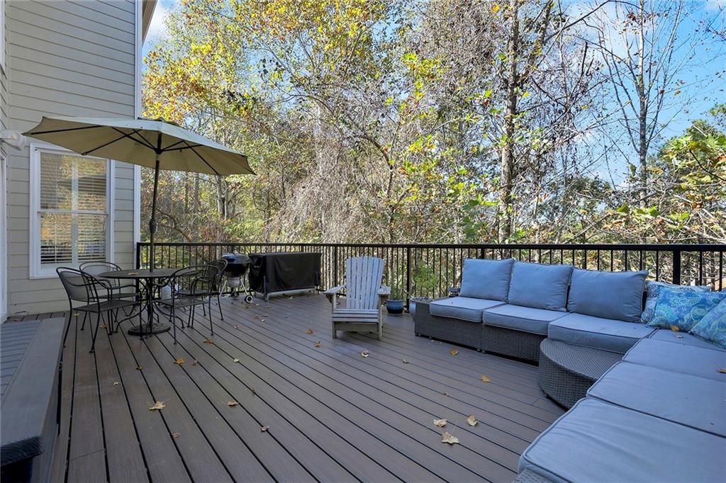 260 Trowbridge Road, Sandy Springs, Georgia 30350, 5 Bedrooms Bedrooms, ,4 BathroomsBathrooms,Residential,Sold,260 Trowbridge Road,7301244
