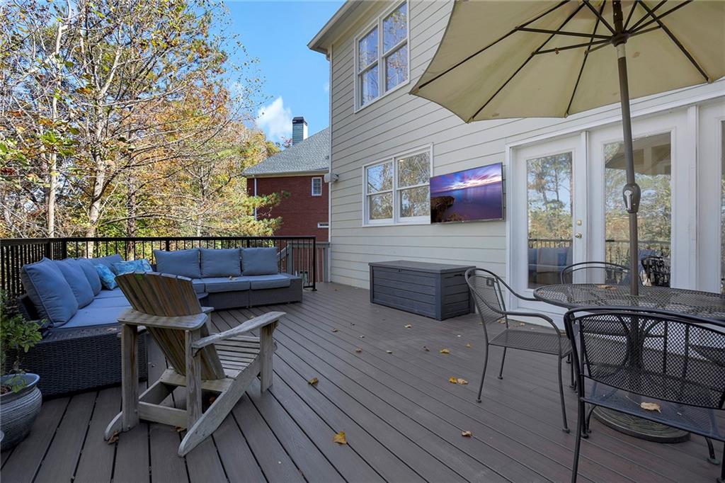 260 Trowbridge Road, Sandy Springs, Georgia 30350, 5 Bedrooms Bedrooms, ,4 BathroomsBathrooms,Residential,Sold,260 Trowbridge Road,7301244