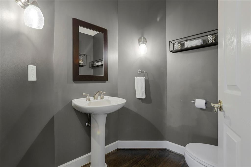 260 Trowbridge Road, Sandy Springs, Georgia 30350, 5 Bedrooms Bedrooms, ,4 BathroomsBathrooms,Residential,Sold,260 Trowbridge Road,7301244