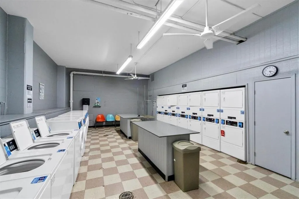 extra onsite laundry