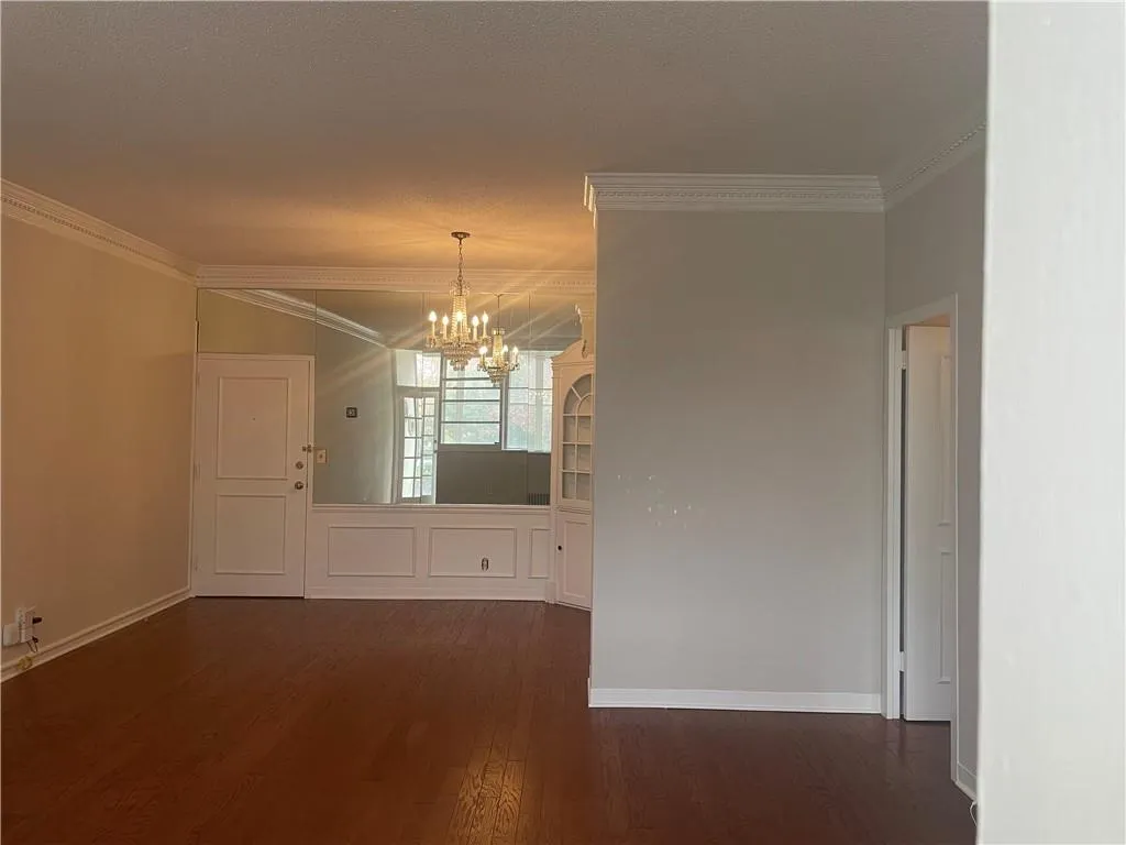 3060 Pharr Court North Nw Unit 123, Atlanta, Georgia 30305, 2 Bedrooms Bedrooms, ,1 BathroomBathrooms,Residential,For Sale,3060 Pharr Court North Nw Unit 123,7671913