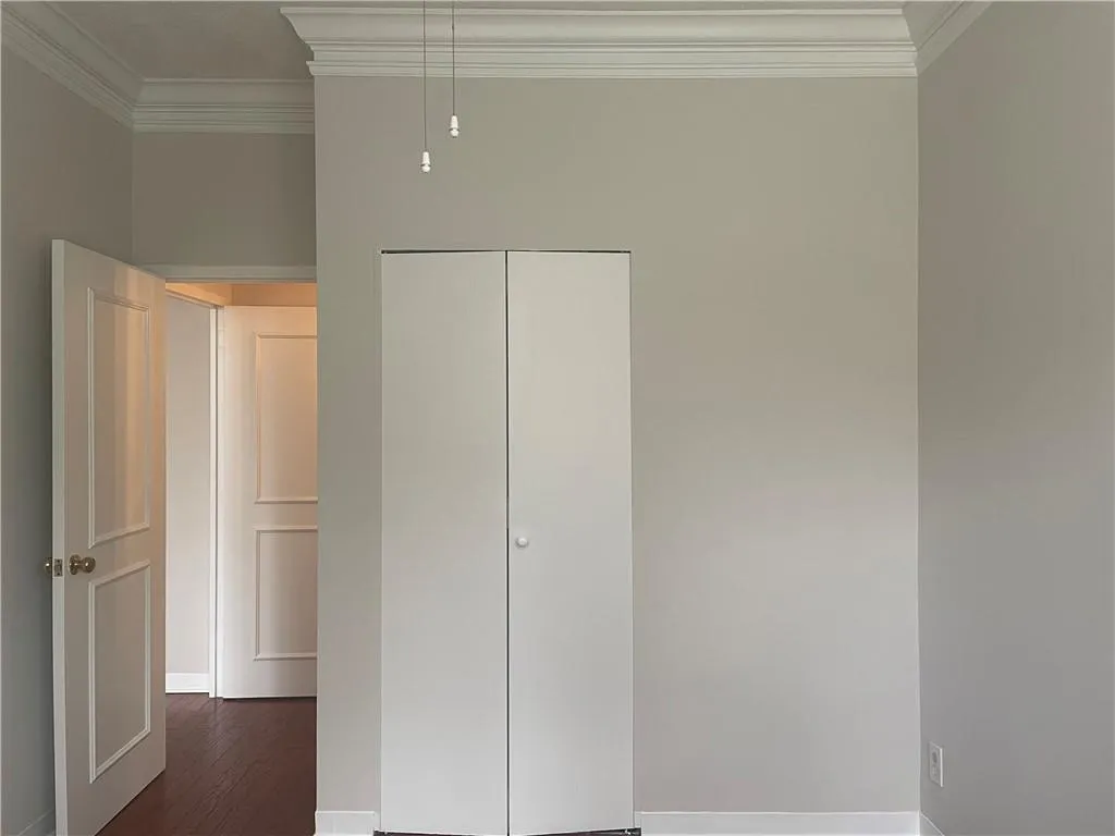 3060 Pharr Court North Nw Unit 123, Atlanta, Georgia 30305, 2 Bedrooms Bedrooms, ,1 BathroomBathrooms,Residential,For Sale,3060 Pharr Court North Nw Unit 123,7671913