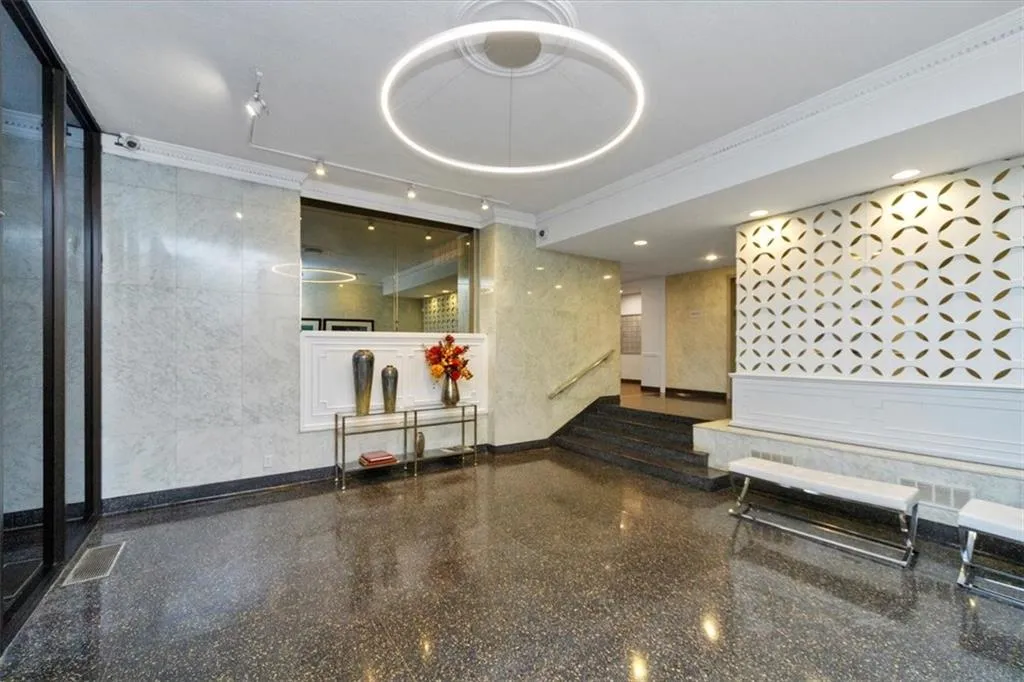 3060 Pharr Court North Nw Unit 123, Atlanta, Georgia 30305, 2 Bedrooms Bedrooms, ,1 BathroomBathrooms,Residential,For Sale,3060 Pharr Court North Nw Unit 123,7671913