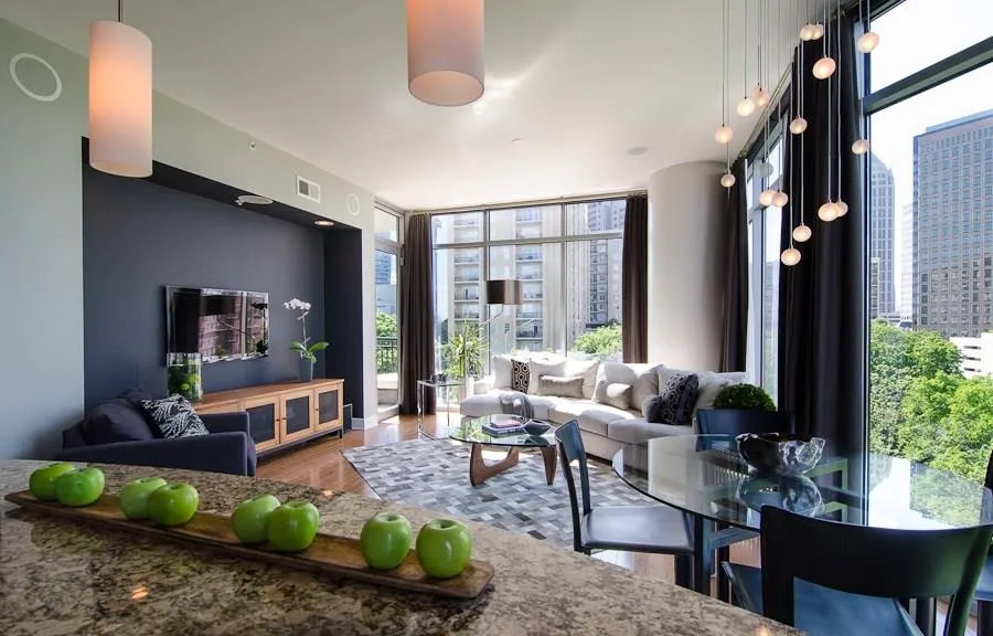 222 12th Street Ne Unit 1102, Atlanta, Georgia 30309, 2 Bedrooms Bedrooms, ,2 BathroomsBathrooms,Residential,Sold,222 12th Street Ne Unit 1102,5720628