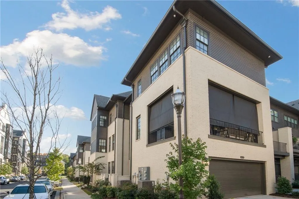 6532 Aria Village, Sandy Springs, Georgia 30328, 3 Bedrooms Bedrooms, ,3 BathroomsBathrooms,Residential,Sold,6532 Aria Village,6960706