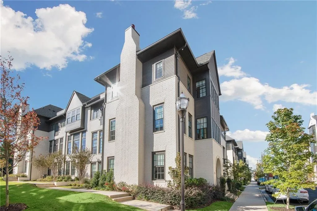 6532 Aria Village, Sandy Springs, Georgia 30328, 3 Bedrooms Bedrooms, ,3 BathroomsBathrooms,Residential,Sold,6532 Aria Village,6960706