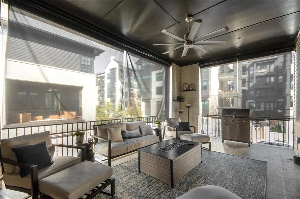 6532 Aria Village, Sandy Springs, Georgia 30328, 3 Bedrooms Bedrooms, ,3 BathroomsBathrooms,Residential,Sold,6532 Aria Village,6960706