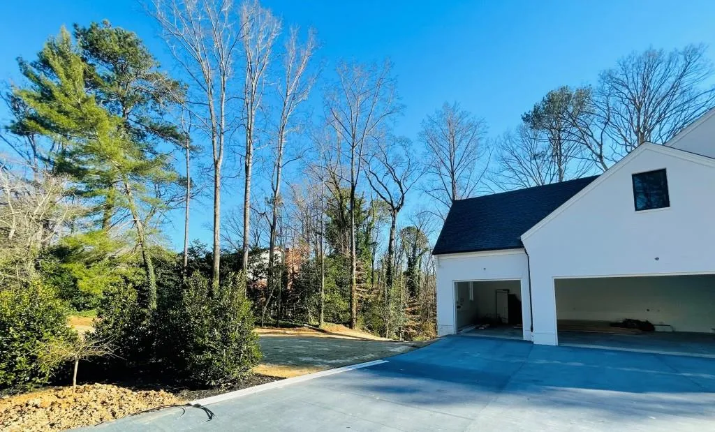 5365 Mount Vernon Parkway, Sandy Springs, Georgia 30327, 5 Bedrooms Bedrooms, ,5 BathroomsBathrooms,Residential,Sold,5365 Mount Vernon Parkway,6847580