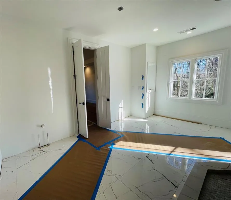 5365 Mount Vernon Parkway, Sandy Springs, Georgia 30327, 5 Bedrooms Bedrooms, ,5 BathroomsBathrooms,Residential,Sold,5365 Mount Vernon Parkway,6847580