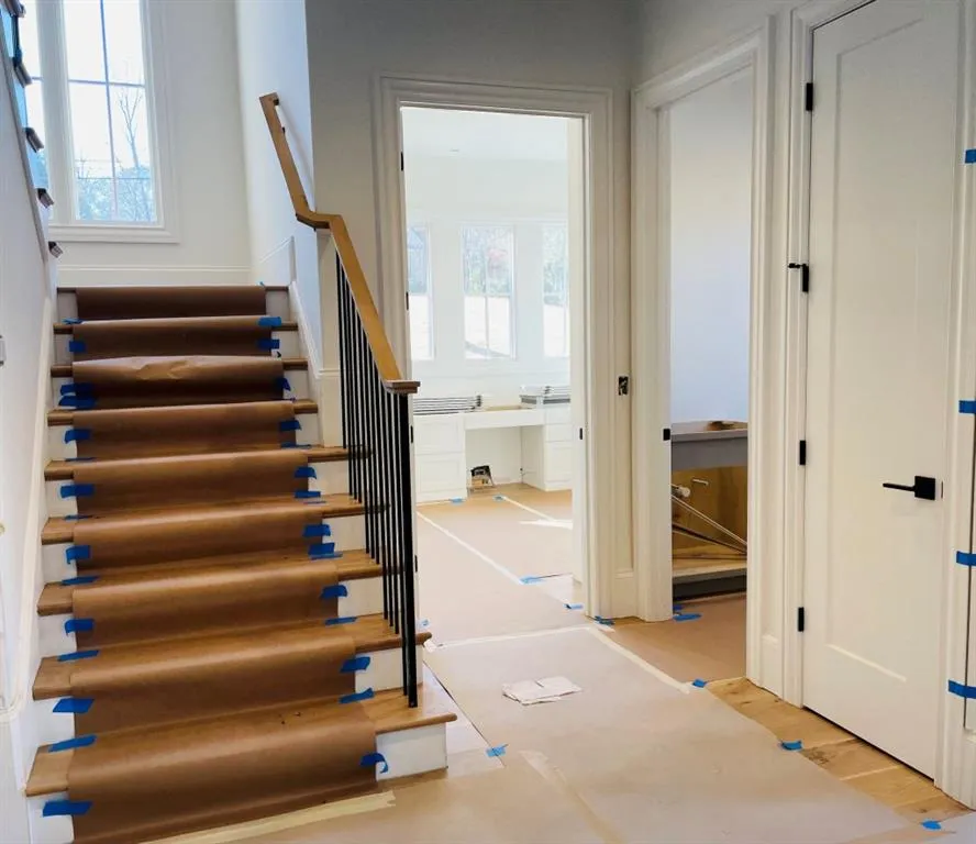 5365 Mount Vernon Parkway, Sandy Springs, Georgia 30327, 5 Bedrooms Bedrooms, ,5 BathroomsBathrooms,Residential,Sold,5365 Mount Vernon Parkway,6847580