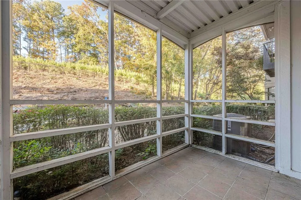 2015 Wingate Way, Atlanta, Georgia 30350, 2 Bedrooms Bedrooms, ,2 BathroomsBathrooms,Residential,For Sale,2015 Wingate Way,7677354