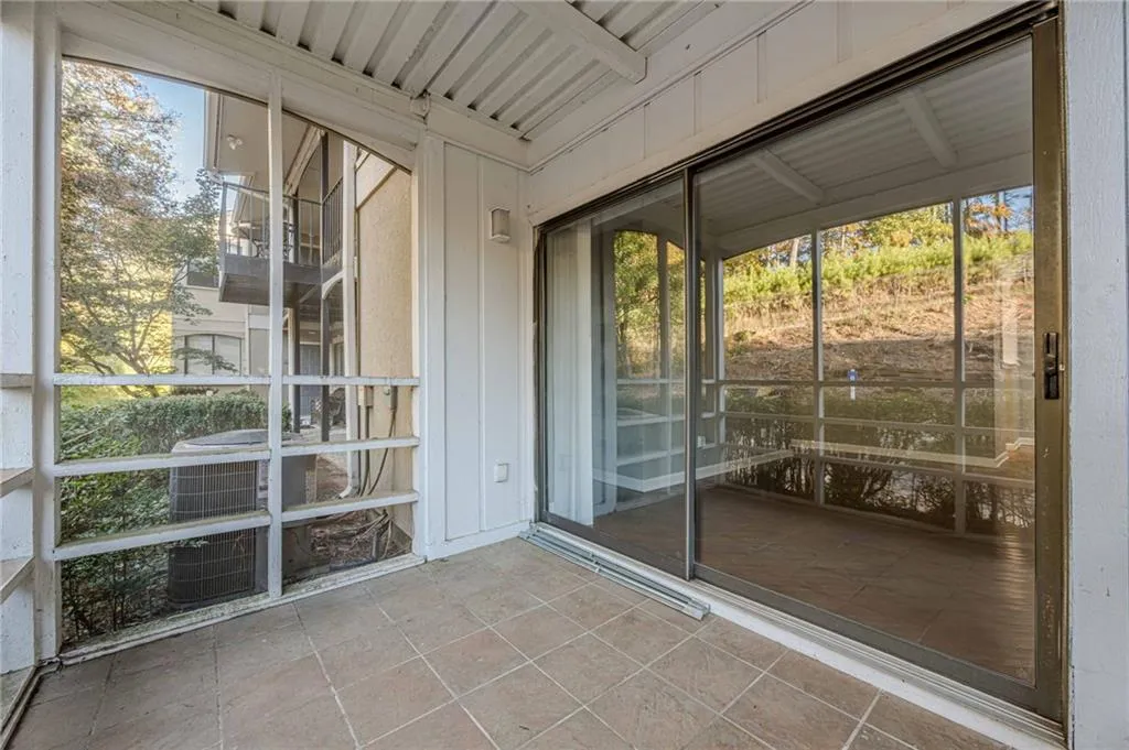 2015 Wingate Way, Atlanta, Georgia 30350, 2 Bedrooms Bedrooms, ,2 BathroomsBathrooms,Residential,For Sale,2015 Wingate Way,7677354