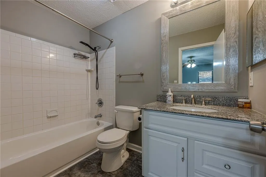 2015 Wingate Way, Atlanta, Georgia 30350, 2 Bedrooms Bedrooms, ,2 BathroomsBathrooms,Residential,For Sale,2015 Wingate Way,7677354