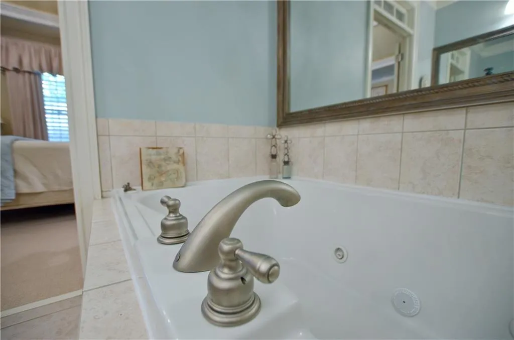 188 Mystic Court, Atlanta, Georgia 30342, 3 Bedrooms Bedrooms, ,3 BathroomsBathrooms,Residential,Sold,188 Mystic Court,7209655