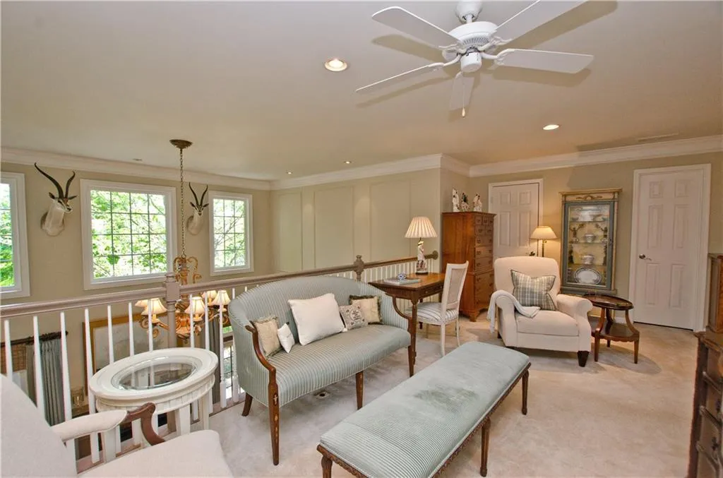 188 Mystic Court, Atlanta, Georgia 30342, 3 Bedrooms Bedrooms, ,3 BathroomsBathrooms,Residential,Sold,188 Mystic Court,7209655