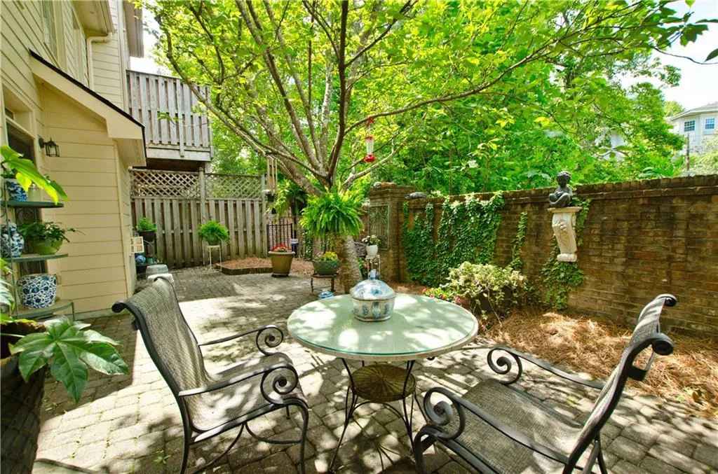 188 Mystic Court, Atlanta, Georgia 30342, 3 Bedrooms Bedrooms, ,3 BathroomsBathrooms,Residential,Sold,188 Mystic Court,7209655