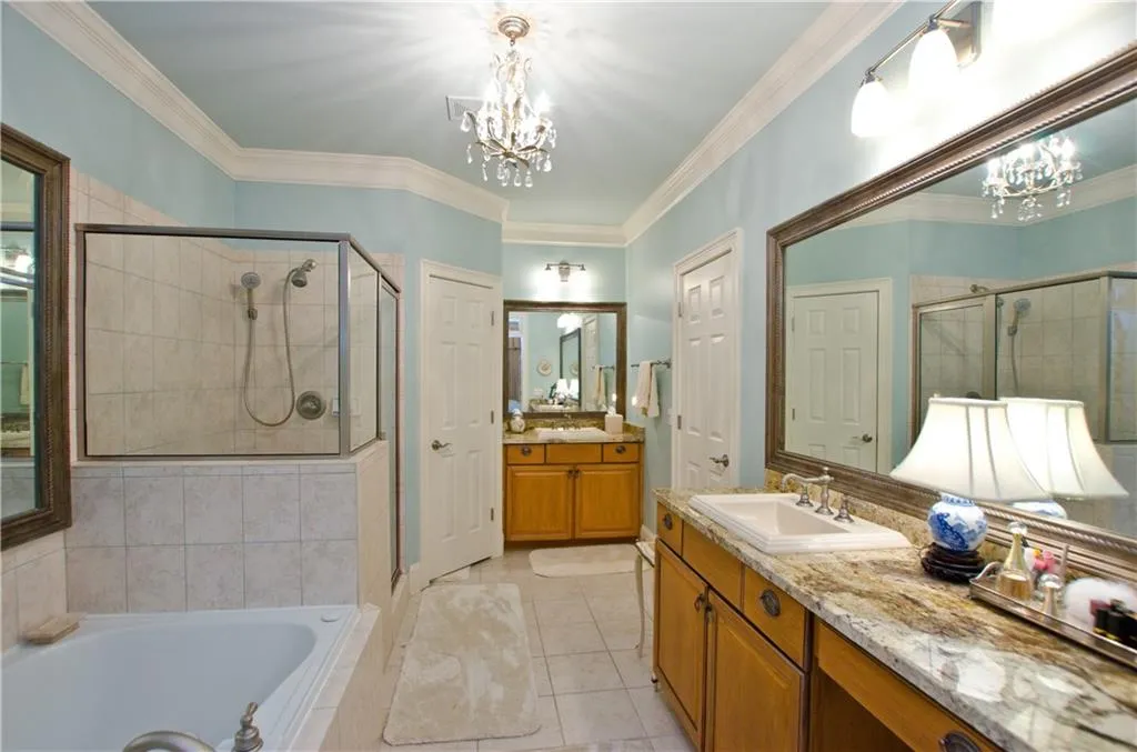 188 Mystic Court, Atlanta, Georgia 30342, 3 Bedrooms Bedrooms, ,3 BathroomsBathrooms,Residential,Sold,188 Mystic Court,7209655