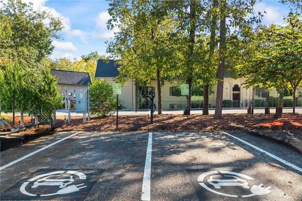 114 Elysian Way Nw, Atlanta, Georgia 30327, 2 Bedrooms Bedrooms, 0 ,2 BathroomsBathrooms,Residential,For Sale,114 Elysian Way Nw,7701386