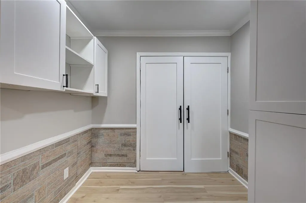 114 Elysian Way Nw, Atlanta, Georgia 30327, 2 Bedrooms Bedrooms, 0 ,2 BathroomsBathrooms,Residential,For Sale,114 Elysian Way Nw,7701386