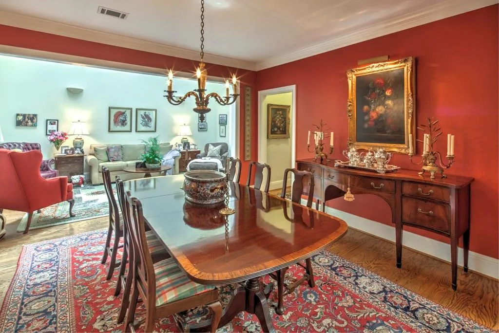 405 Greenlaurel Drive, Atlanta, Georgia 30342, 3 Bedrooms Bedrooms, ,3 BathroomsBathrooms,Residential,Sold,405 Greenlaurel Drive,5871769