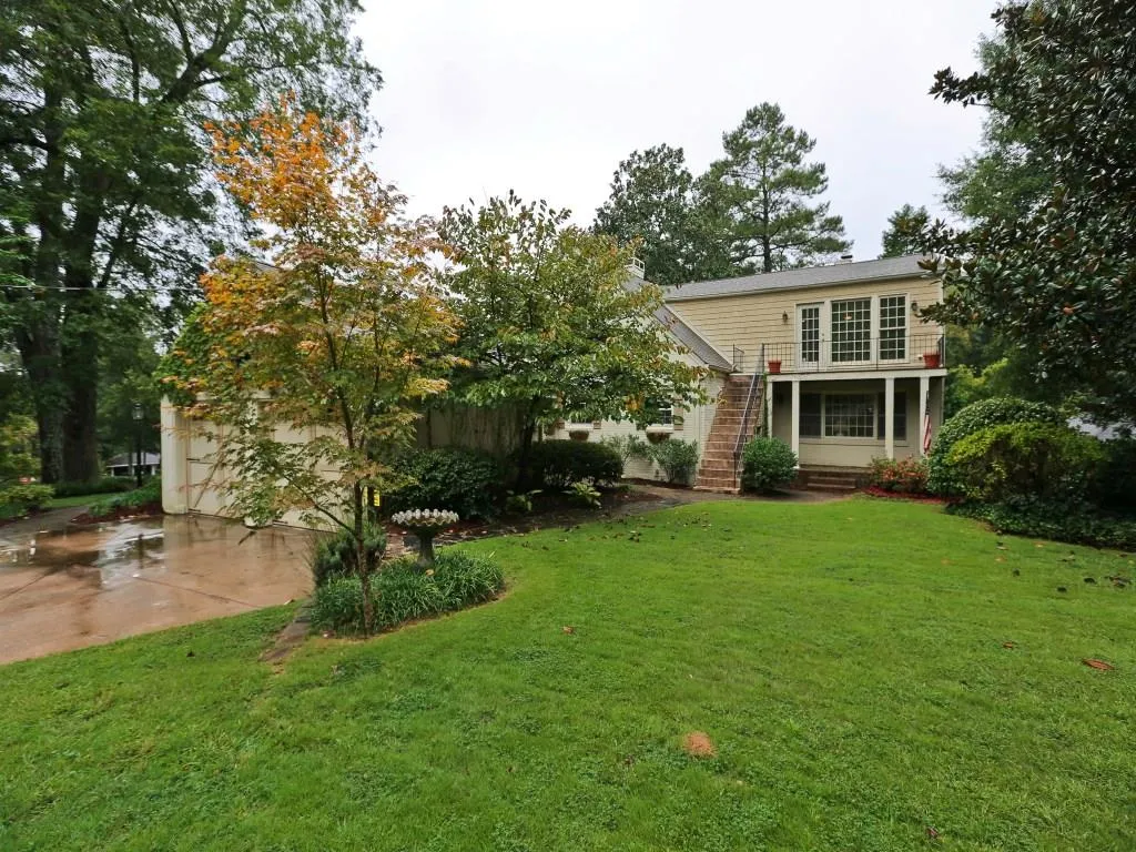 4840 Kendall Court, Sandy Springs, Georgia 30342, 5 Bedrooms Bedrooms, ,4 BathroomsBathrooms,Residential,Sold,4840 Kendall Court,5599827