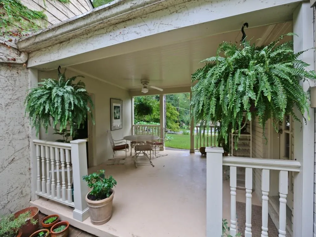 4840 Kendall Court, Sandy Springs, Georgia 30342, 5 Bedrooms Bedrooms, ,4 BathroomsBathrooms,Residential,Sold,4840 Kendall Court,5599827