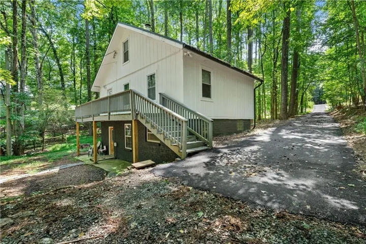 1860 Buford Dam Road, Buford, Georgia 30518