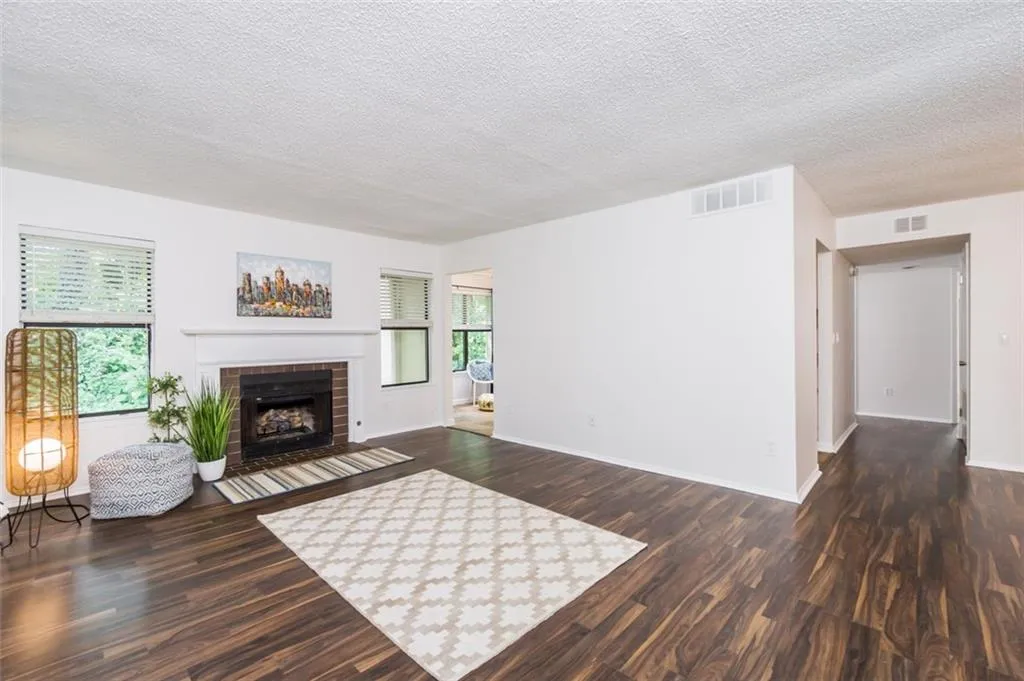 2015 Huntingdon Chase, Sandy Springs, Georgia 30350, 2 Bedrooms Bedrooms, ,2 BathroomsBathrooms,Residential,Sold,2015 Huntingdon Chase,7063392 2015 Huntingdon Chase, Sandy Springs, Georgia 30350, 2 Bedrooms Bedrooms, ,2 BathroomsBathrooms,Residential,Sold,2015 Huntingdon Chase,7063392