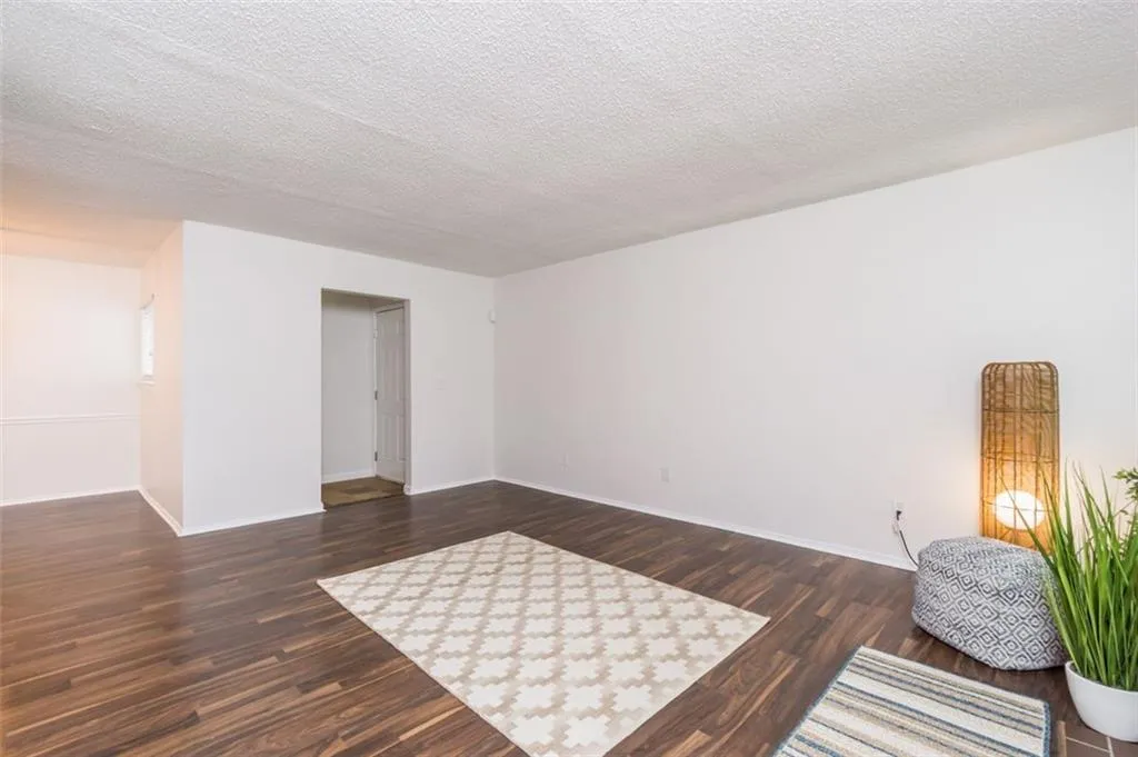 2015 Huntingdon Chase, Sandy Springs, Georgia 30350, 2 Bedrooms Bedrooms, ,2 BathroomsBathrooms,Residential,Sold,2015 Huntingdon Chase,7063392 2015 Huntingdon Chase, Sandy Springs, Georgia 30350, 2 Bedrooms Bedrooms, ,2 BathroomsBathrooms,Residential,Sold,2015 Huntingdon Chase,7063392