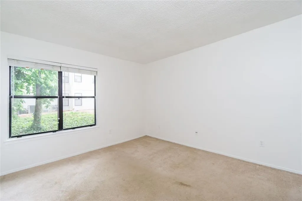 2015 Huntingdon Chase, Sandy Springs, Georgia 30350, 2 Bedrooms Bedrooms, ,2 BathroomsBathrooms,Residential,Sold,2015 Huntingdon Chase,7063392 2015 Huntingdon Chase, Sandy Springs, Georgia 30350, 2 Bedrooms Bedrooms, ,2 BathroomsBathrooms,Residential,Sold,2015 Huntingdon Chase,7063392