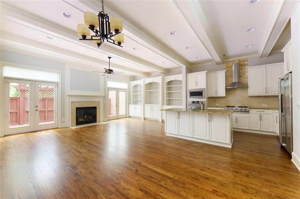 687 Lockton Place, Atlanta, Georgia 30342, 4 Bedrooms Bedrooms, ,4 BathroomsBathrooms,Residential,Sold,687 Lockton Place,7029356