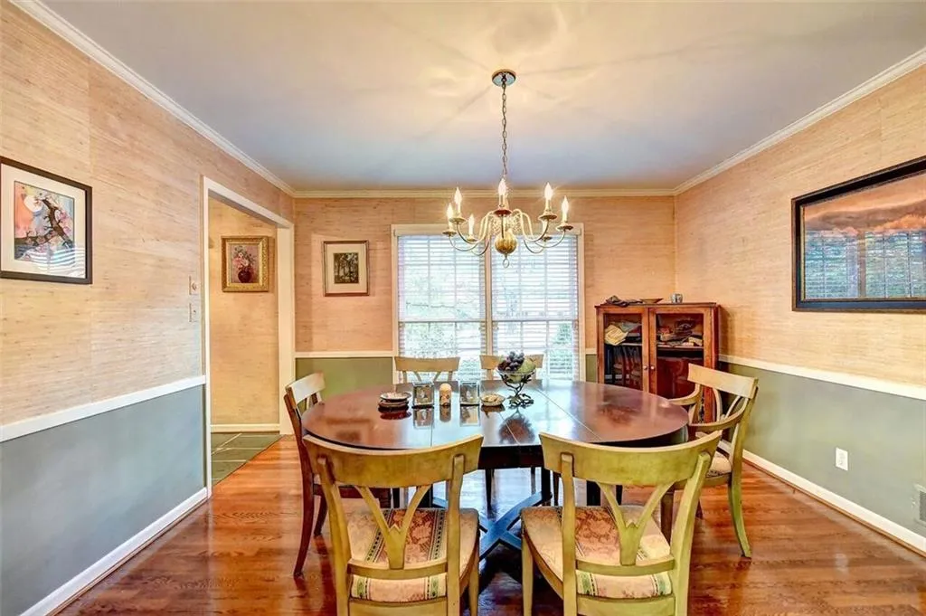 7435 Twin Branch Road, Sandy Springs, Georgia 30328, 5 Bedrooms Bedrooms, ,4 BathroomsBathrooms,Residential,Sold,7435 Twin Branch Road,6088127