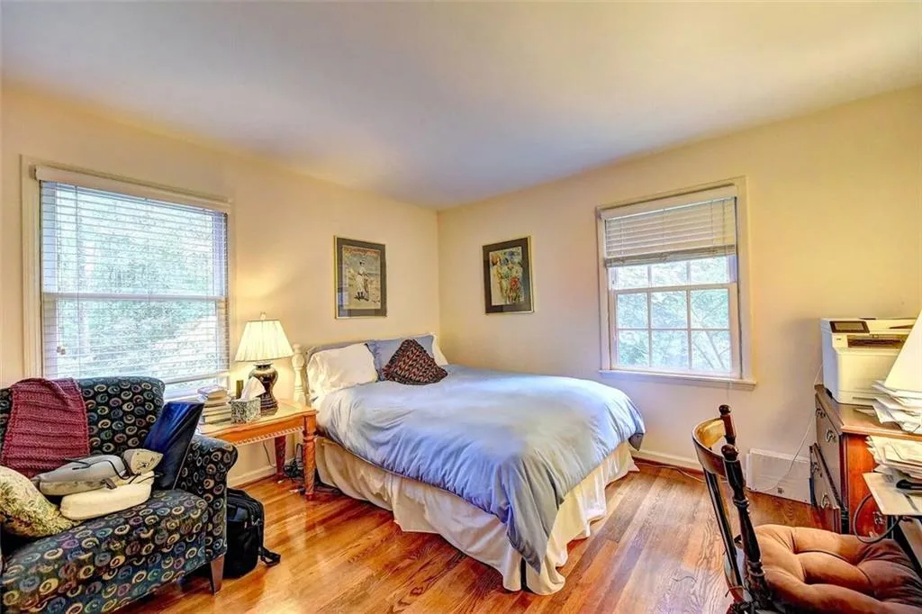 7435 Twin Branch Road, Sandy Springs, Georgia 30328, 5 Bedrooms Bedrooms, ,4 BathroomsBathrooms,Residential,Sold,7435 Twin Branch Road,6088127